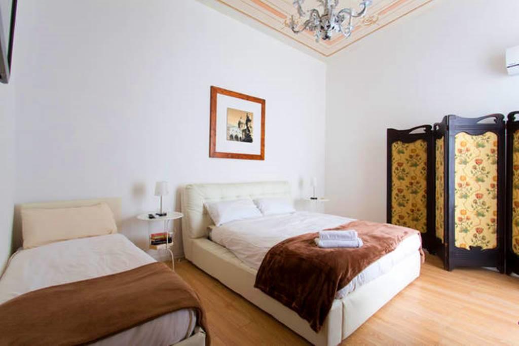 Aragona Rooms Palerme Extérieur photo