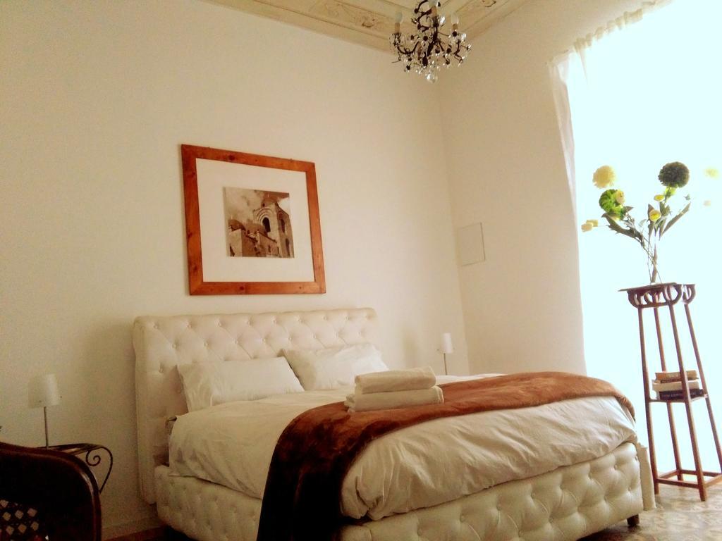 Aragona Rooms Palerme Extérieur photo