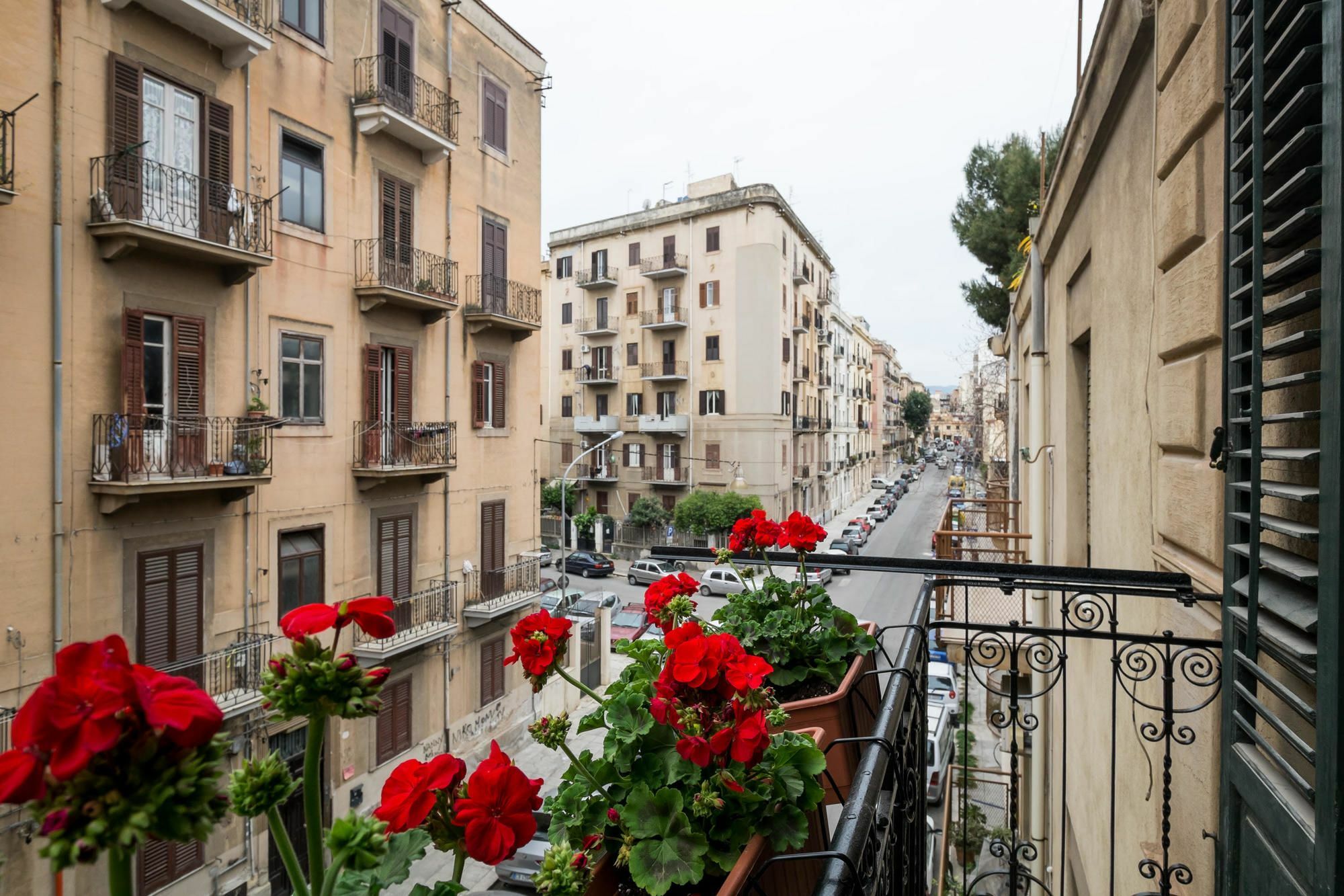 Aragona Rooms Palerme Extérieur photo